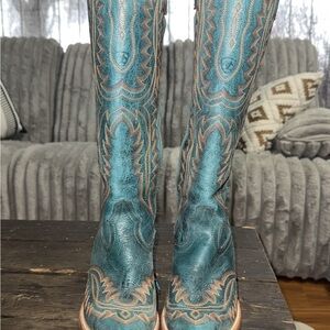 Ariat Turquoise Leather Boots